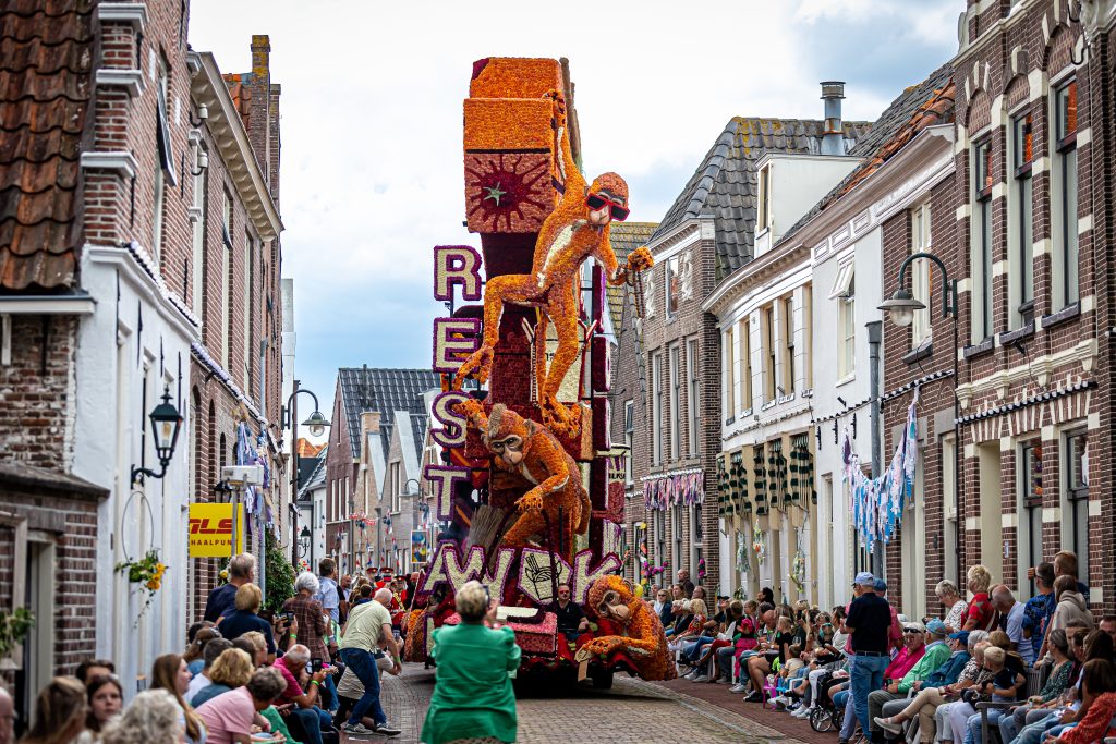 Corso Vollenhove | Mooiste bloemencorso