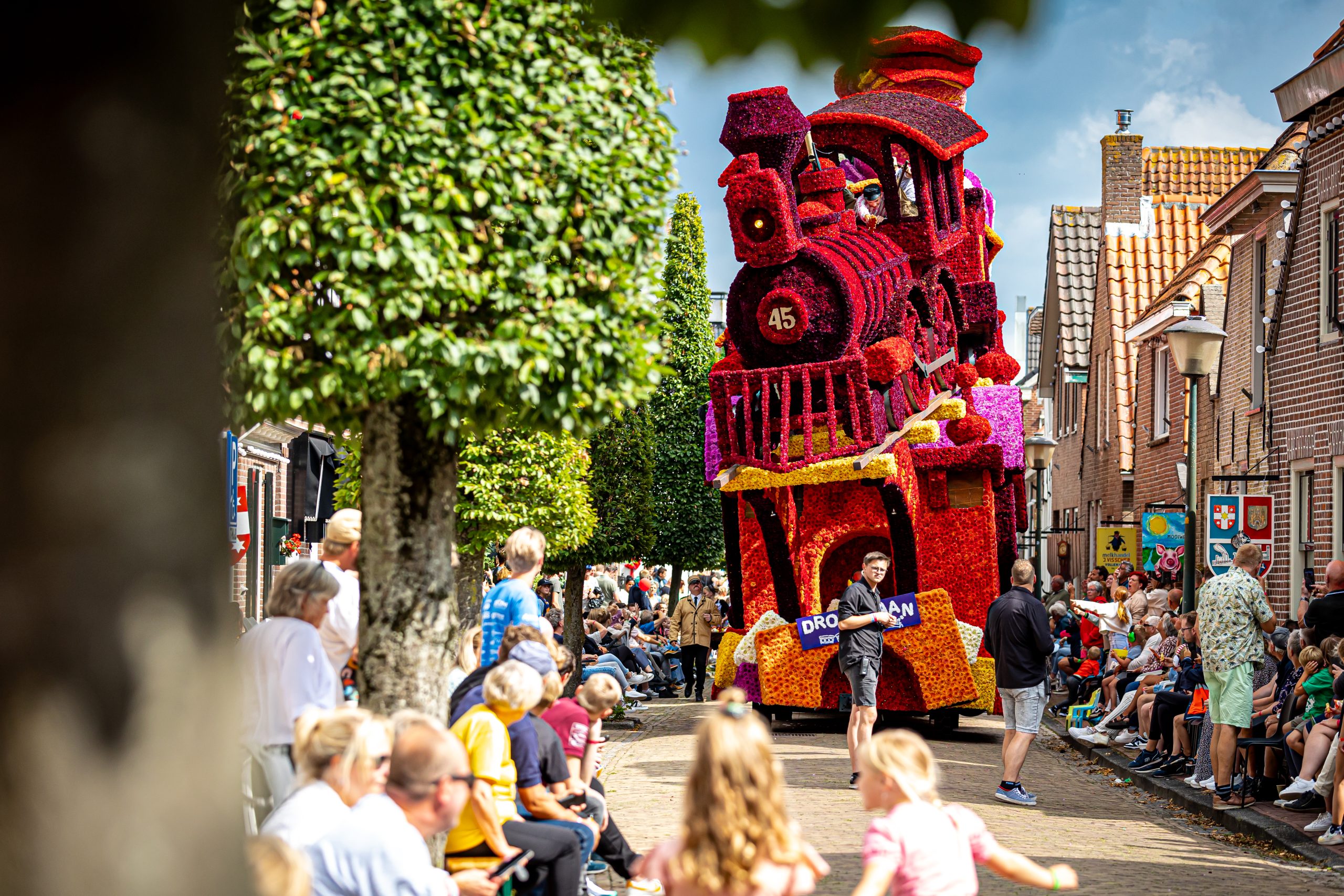 Corso Vollenhove | Mooiste bloemencorso